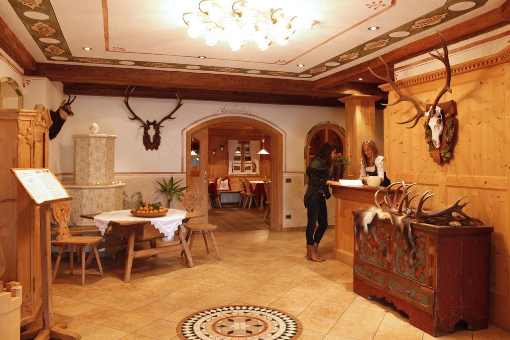 Hotel Hubertusstube Laion Luaran gambar