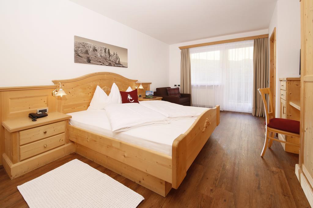 Hotel Hubertusstube Laion Luaran gambar