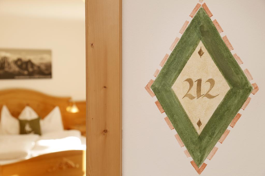 Hotel Hubertusstube Laion Luaran gambar