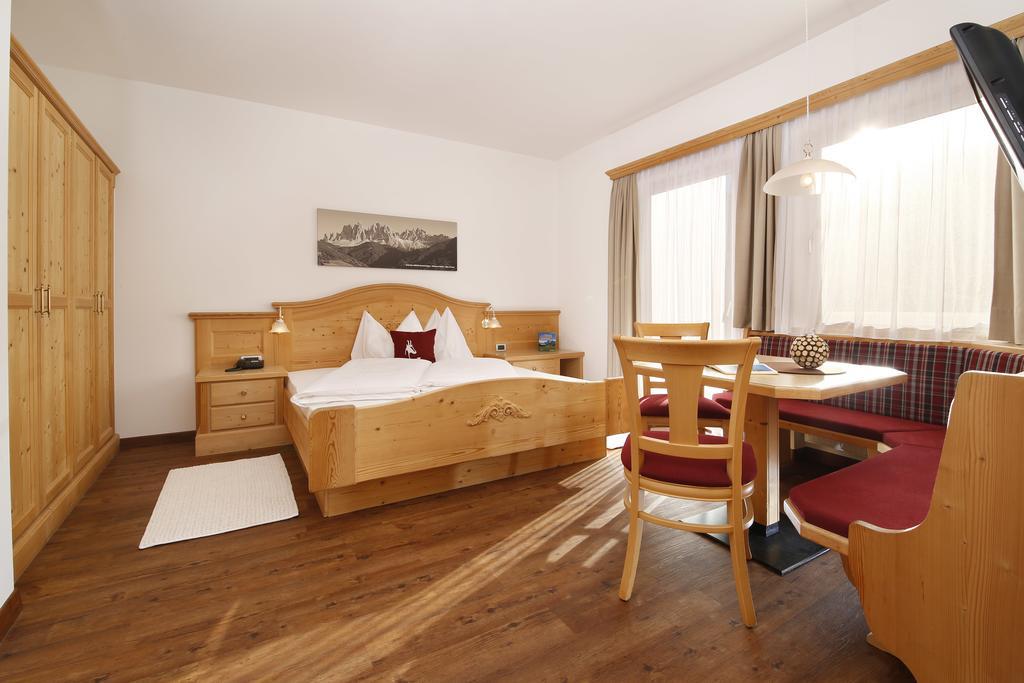 Hotel Hubertusstube Laion Luaran gambar